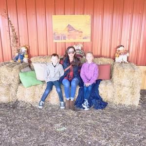 Meet your Posher, Ashley